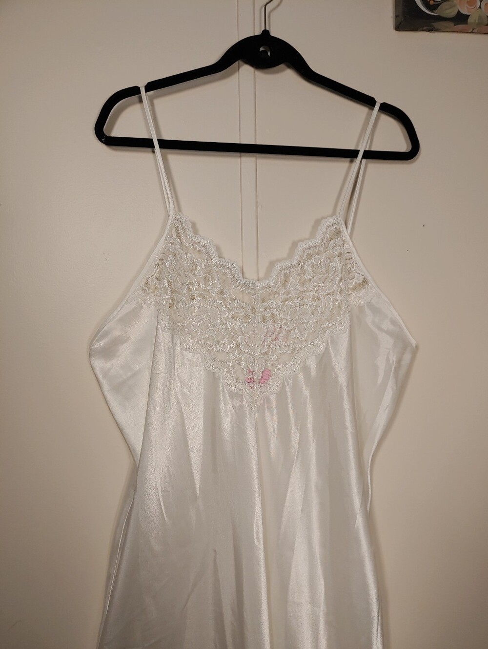 Like New Sexy Just For Women 2X White Stunning Lingerie gown - Picture 2 of 6